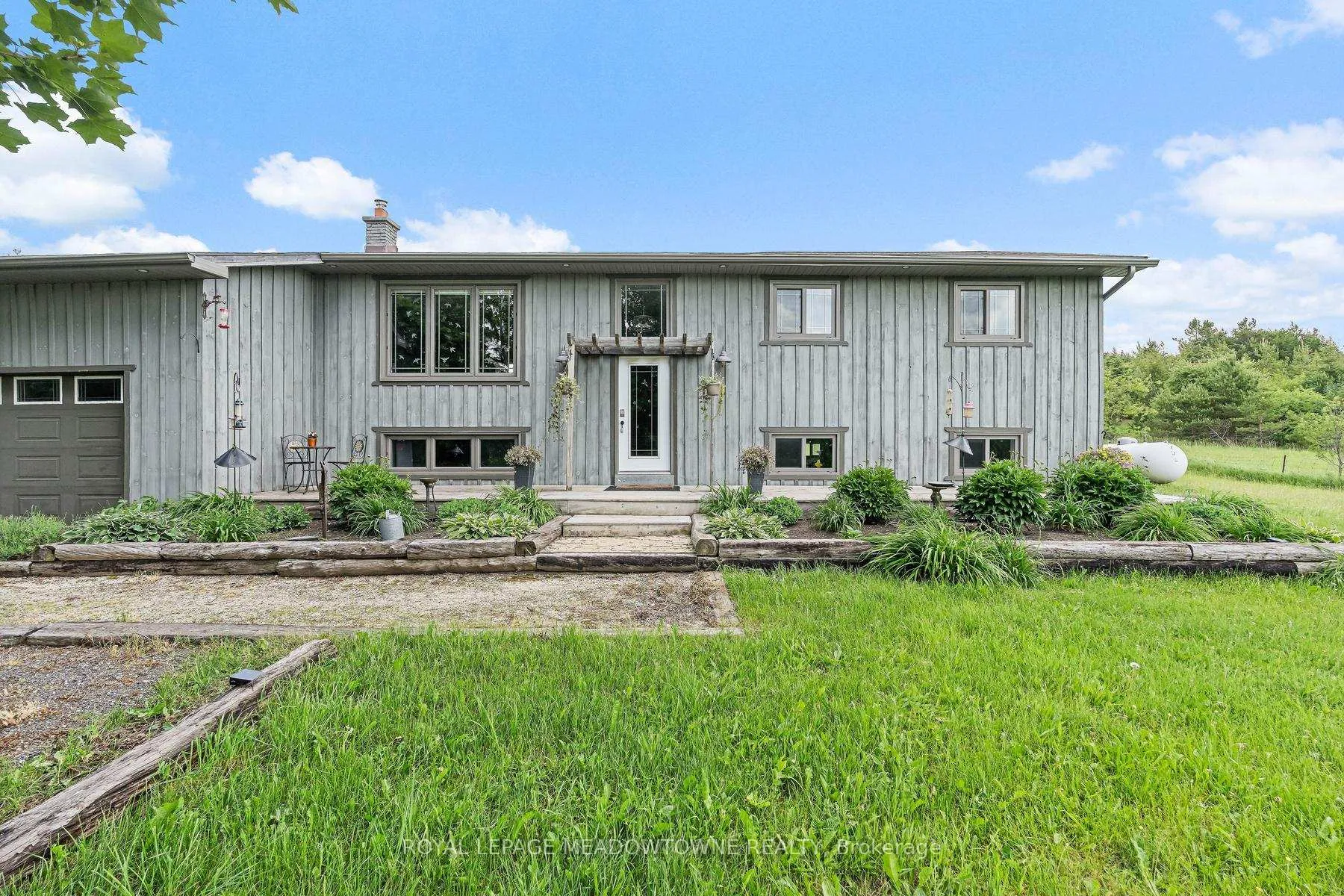 Photo 5 of 795715 3rd Line EHS, Mono, Rural Mono — HOMEH