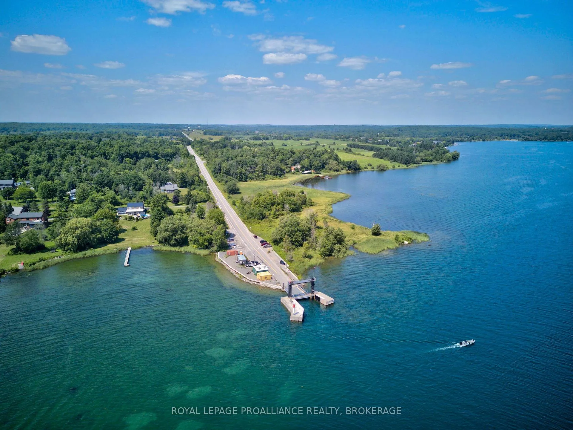 Photo 31 of 229 Johnson Bay Lane, Frontenac Islands, Howe Island — HOMEH