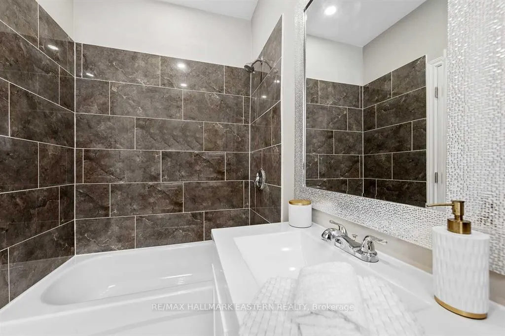 Photo 5 of Unit Main Floor, 184 Park Street N, Peterborough, Town Ward 3 — HOMEH