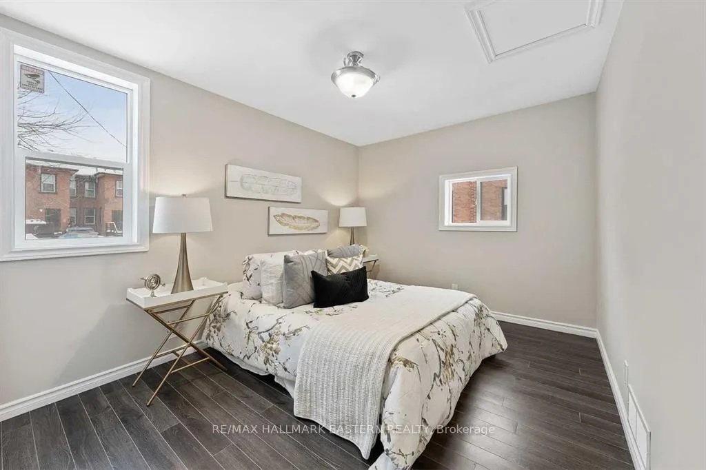 Photo 14 of Unit Main Floor, 184 Park Street N, Peterborough, Town Ward 3 — HOMEH
