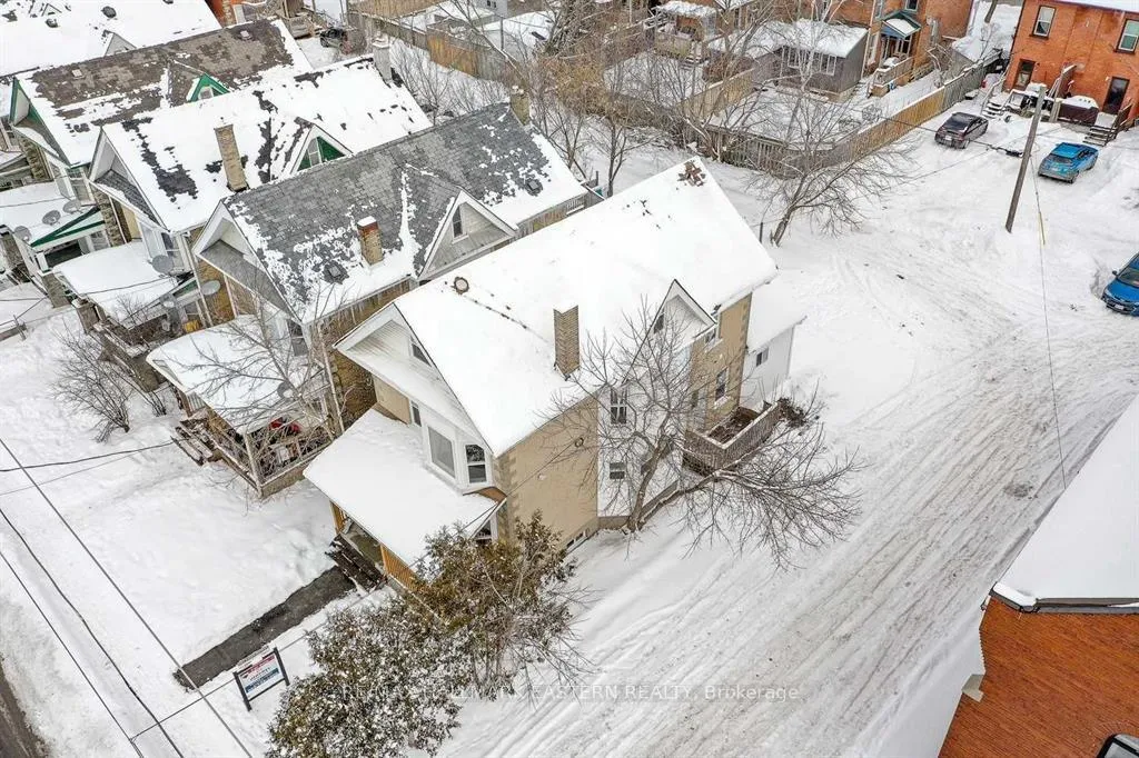 Photo 17 of Unit Main Floor, 184 Park Street N, Peterborough, Town Ward 3 — HOMEH