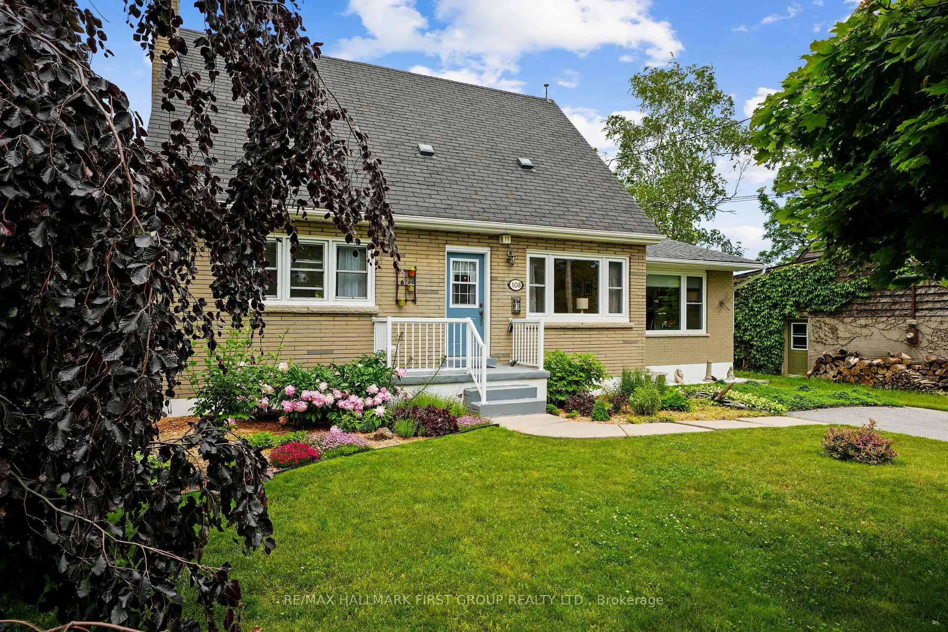 Photo 1 of 108 Abbott Boulevard, Cobourg — HOMEH