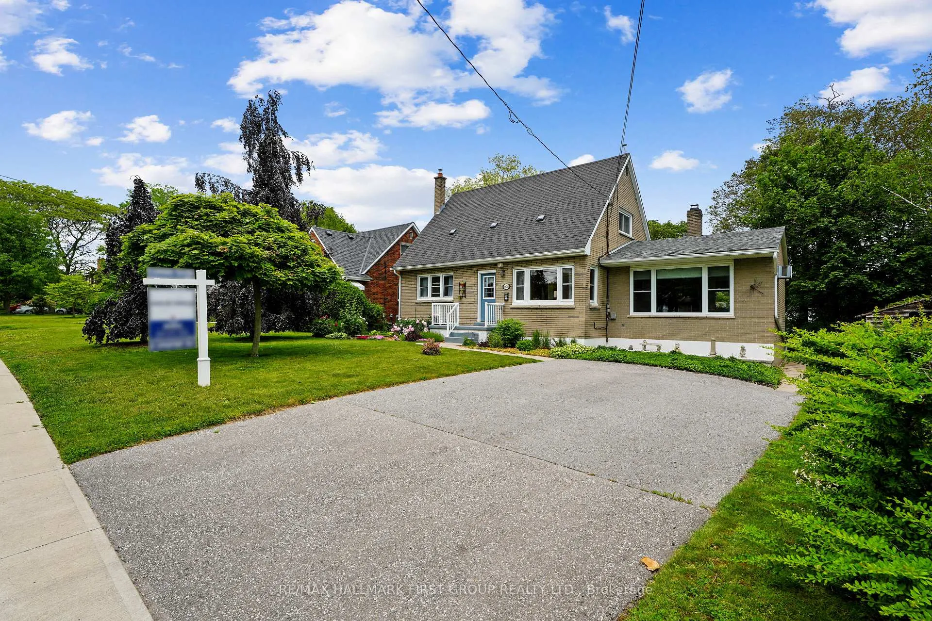 Photo 3 of 108 Abbott Boulevard, Cobourg — HOMEH