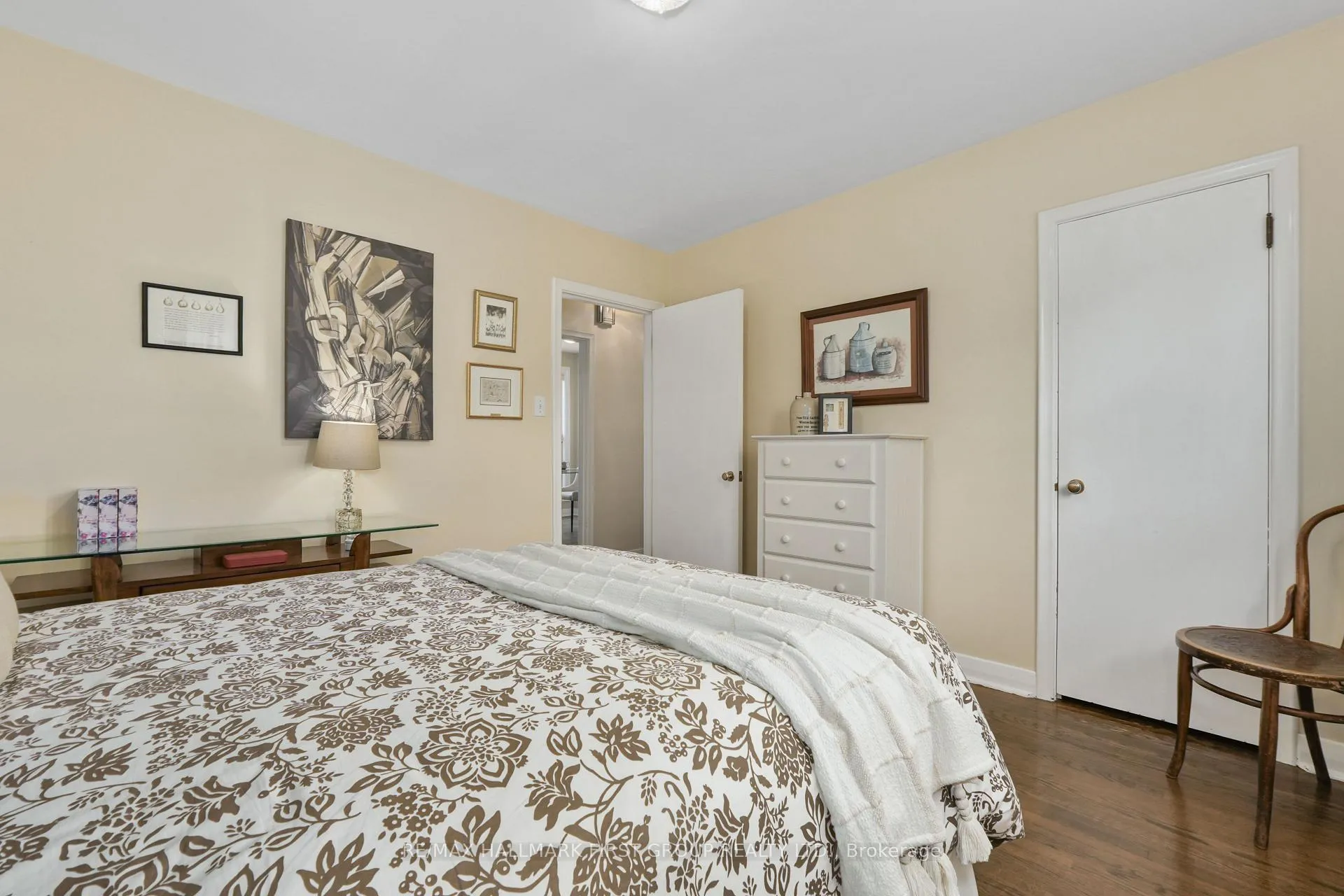 Photo 24 of 108 Abbott Boulevard, Cobourg — HOMEH
