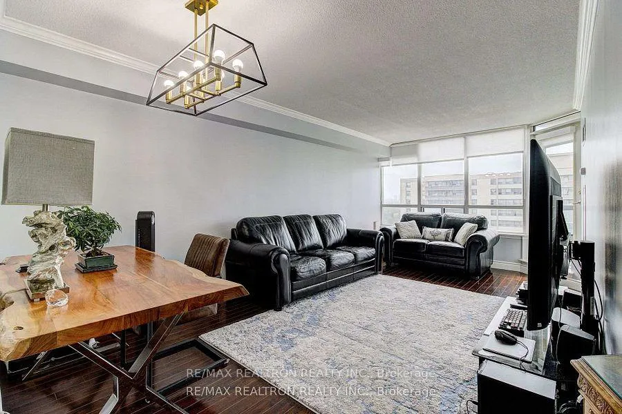 Photo 4 of Unit Ph206, 91 Townsgate Drive, Vaughan, Crestwood-Springfarm-Yorkhill — HOMEH