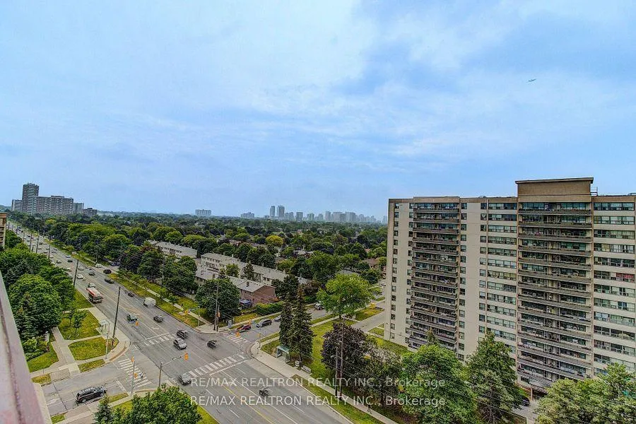Photo 25 of Unit Ph206, 91 Townsgate Drive, Vaughan, Crestwood-Springfarm-Yorkhill — HOMEH