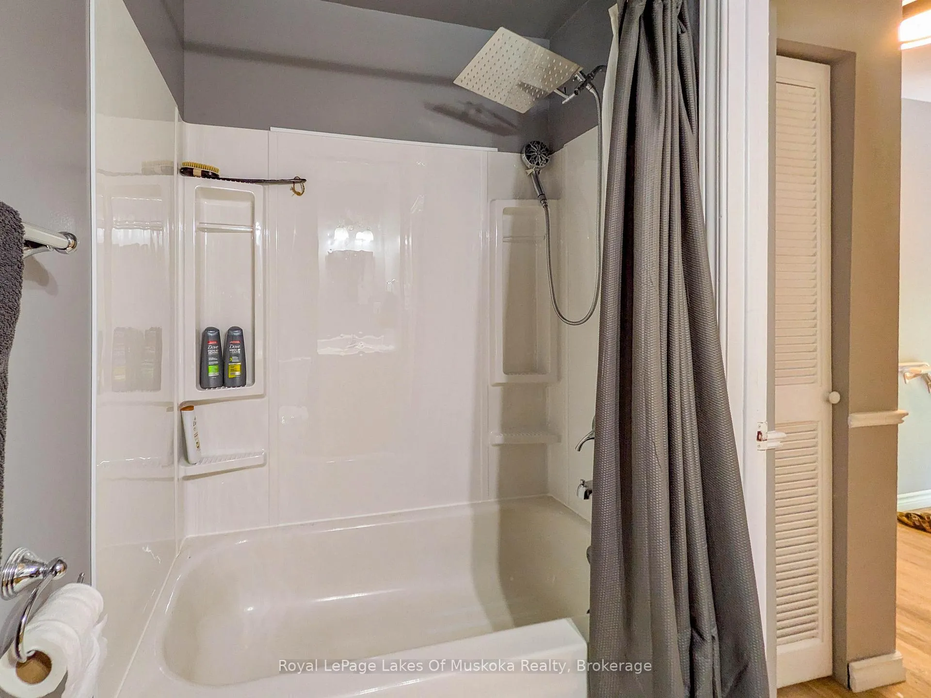 Photo 19 of 12 Valley Drive, Bracebridge — HOMEH