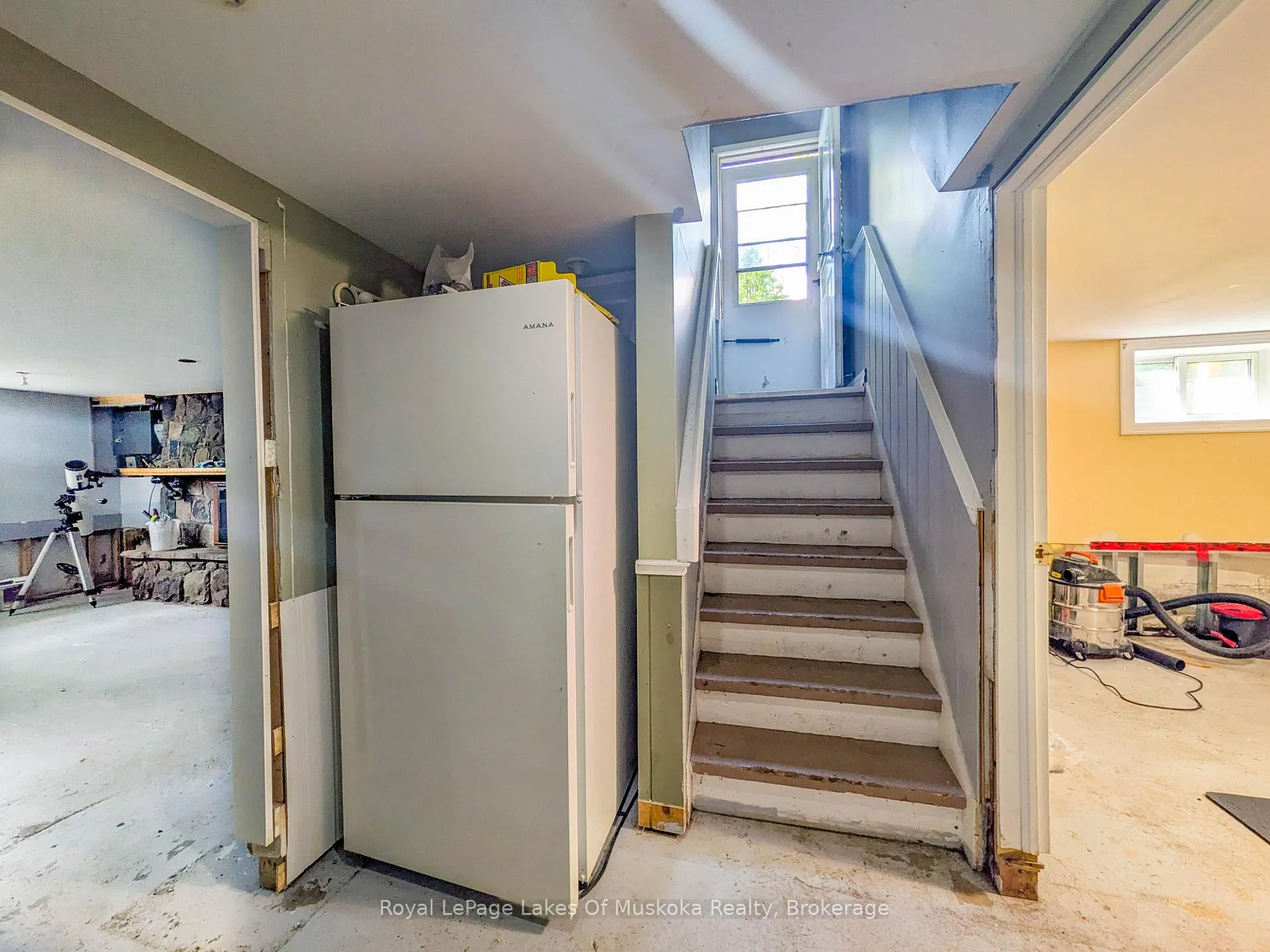 Photo 21 of 12 Valley Drive, Bracebridge — HOMEH
