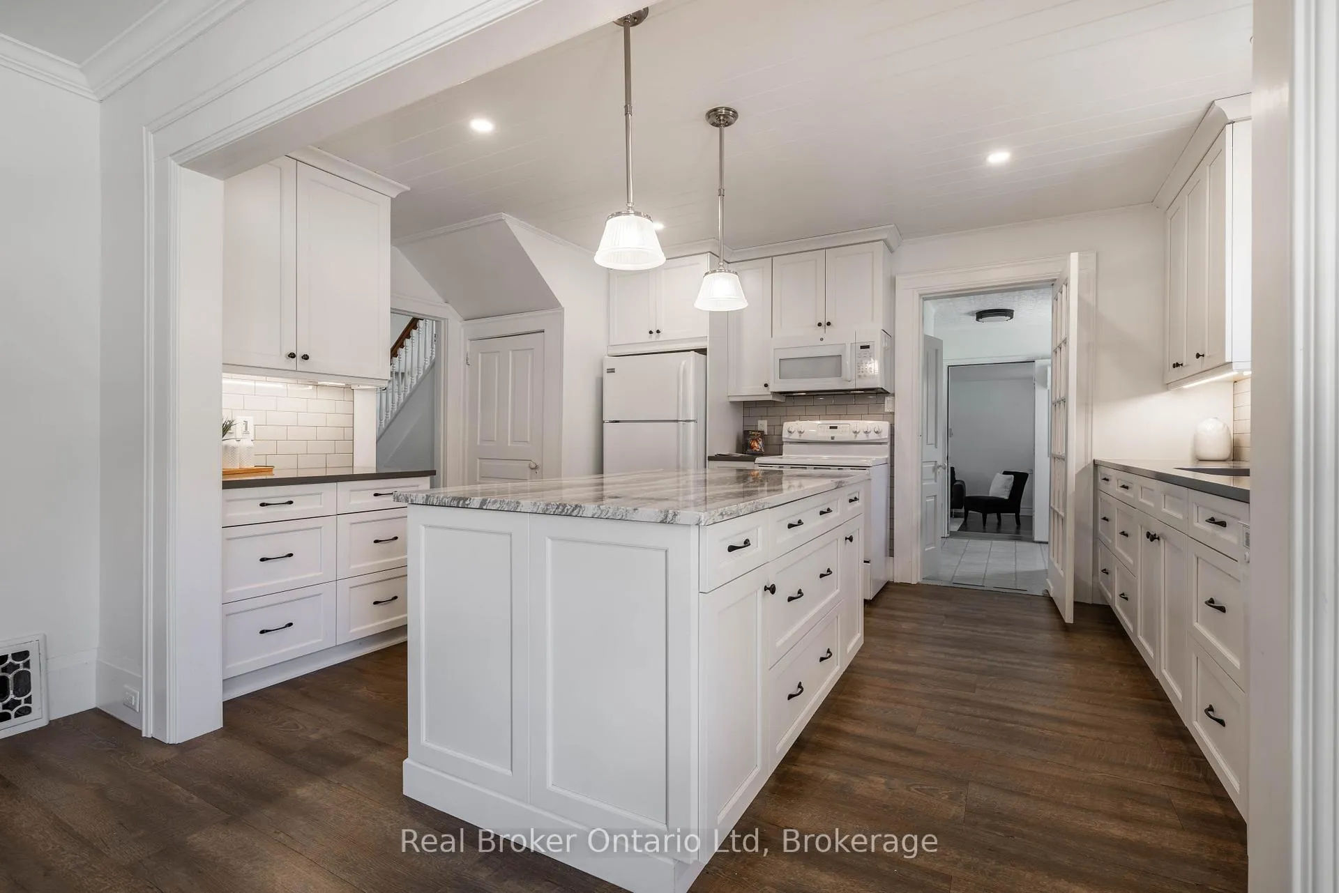 Photo 15 of 303022 Grey 15 Road, Meaford — HOMEH