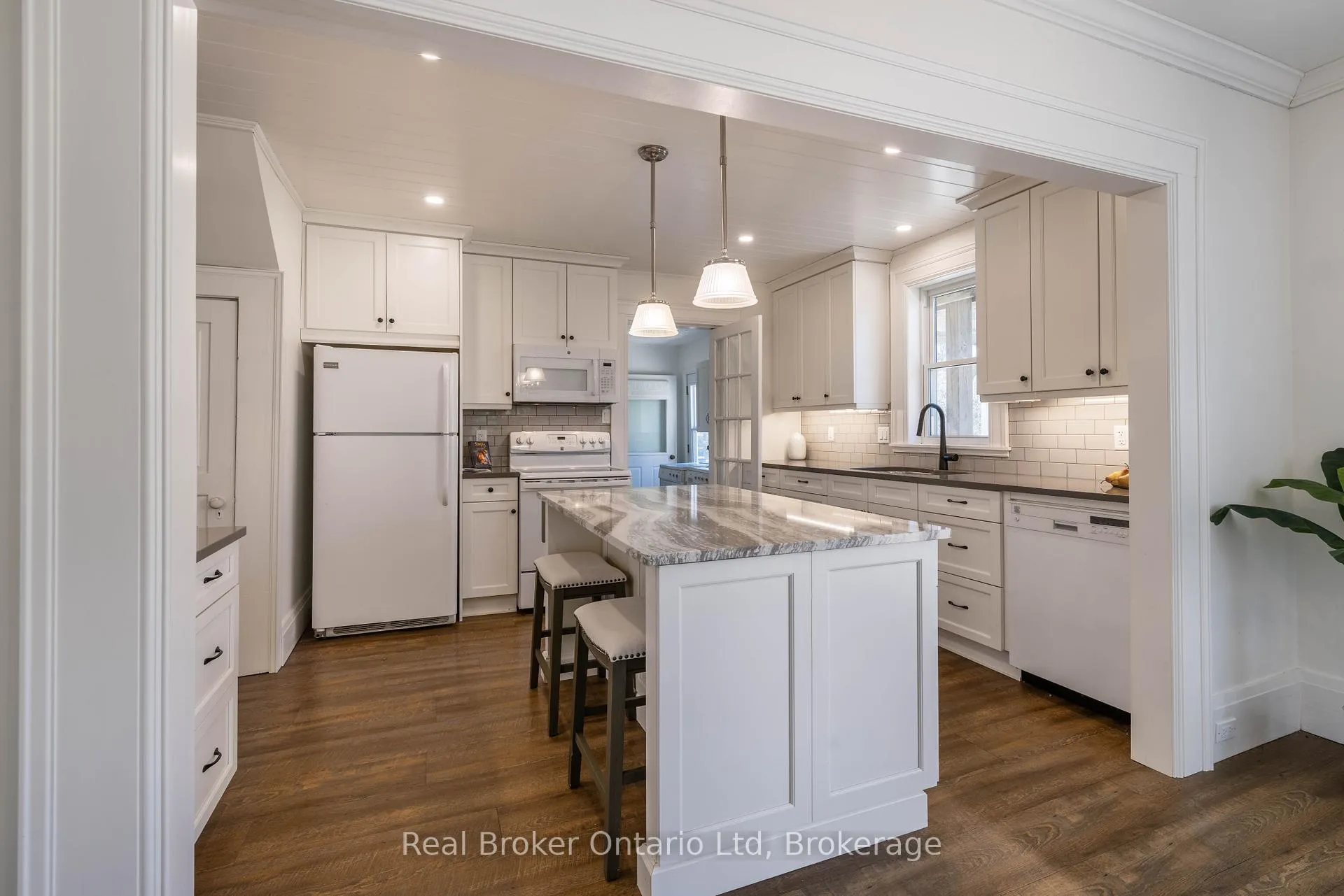 Photo 18 of 303022 Grey 15 Road, Meaford — HOMEH