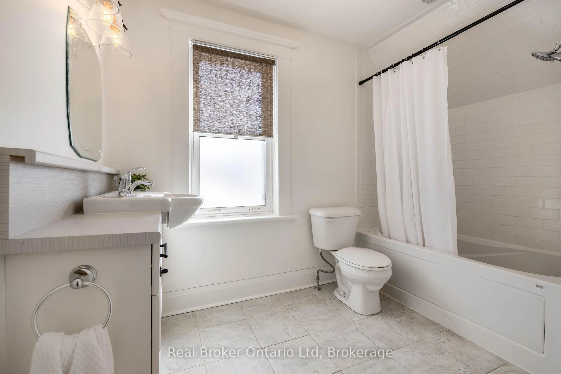 Photo 24 of 303022 Grey 15 Road, Meaford — HOMEH