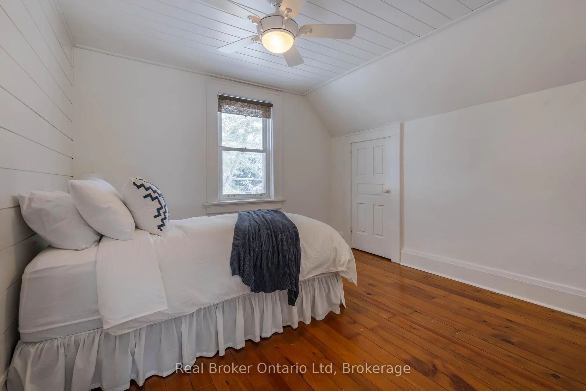 Photo 27 of 303022 Grey 15 Road, Meaford — HOMEH