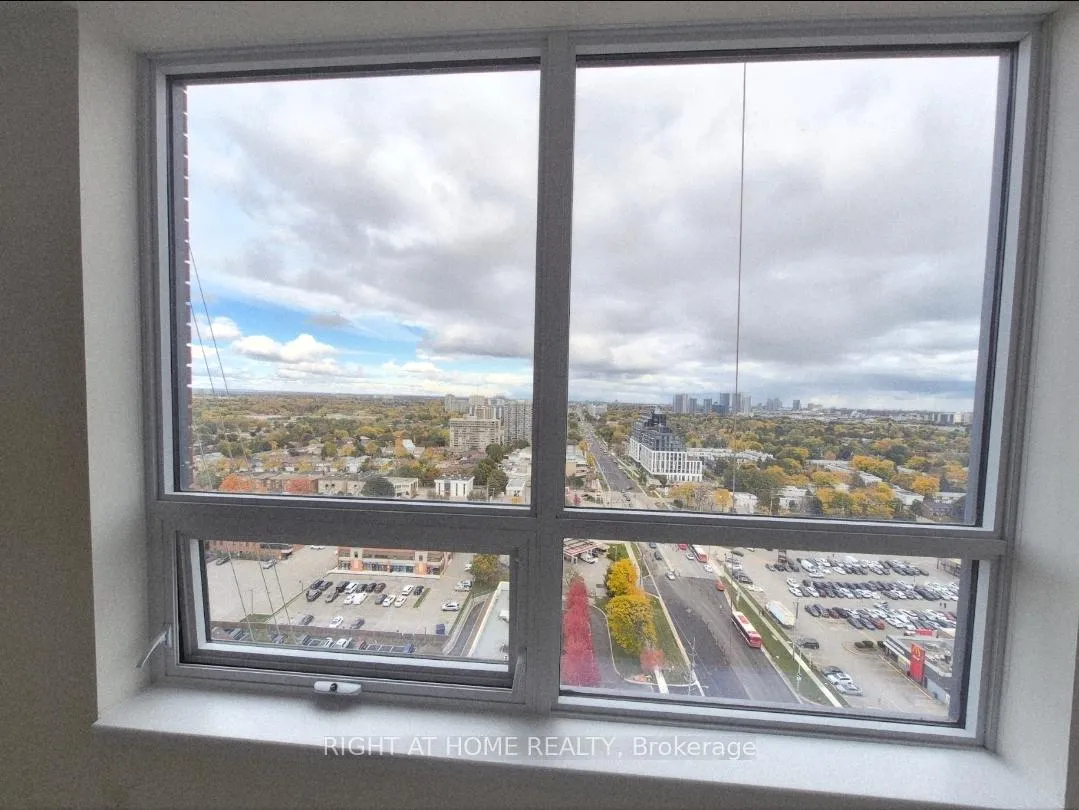 Photo 9 of Unit 1921, 3270 Sheppard Avenue E, Scarborough, Tam O'Shanter-Sullivan — HOMEH