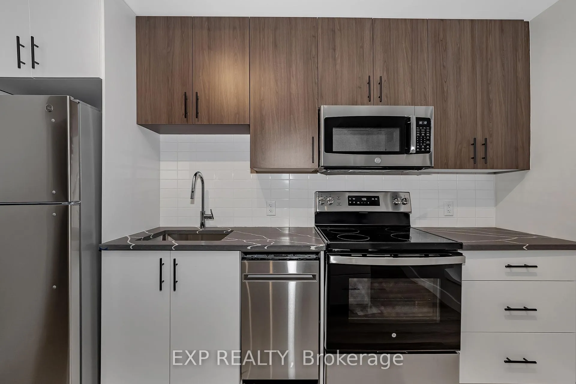 Photo 8 of Unit 302, 211 Armstrong Street, Ottawa, Hintonburg — HOMEH