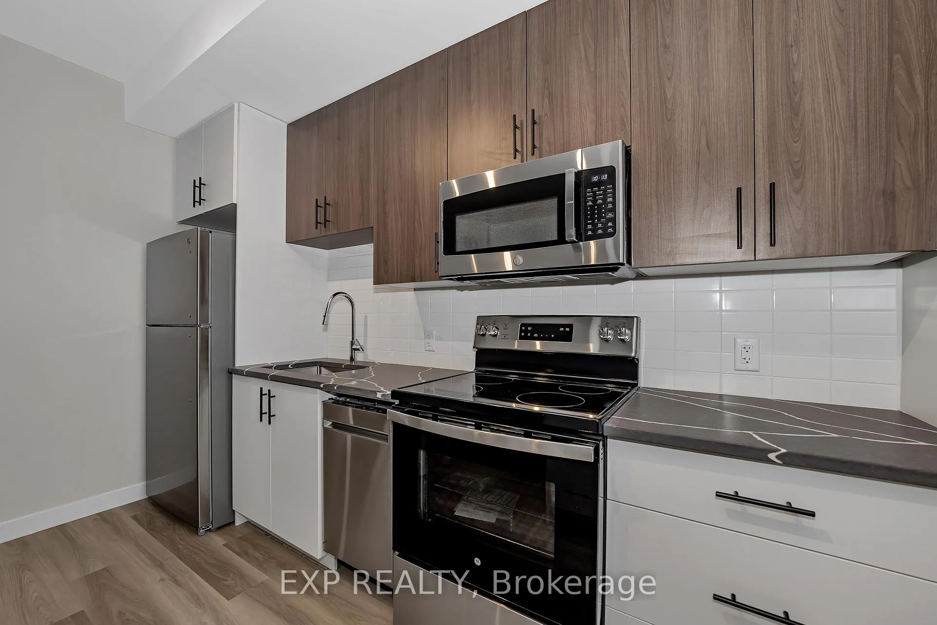 Photo 9 of Unit 302, 211 Armstrong Street, Ottawa, Hintonburg — HOMEH