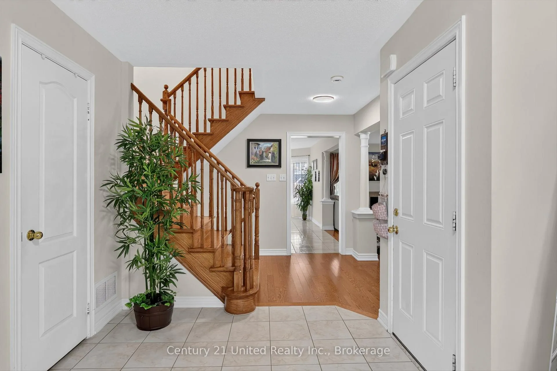 Photo 6 of 113 Farrier Crescent, Peterborough, Northcrest Ward 5 — HOMEH