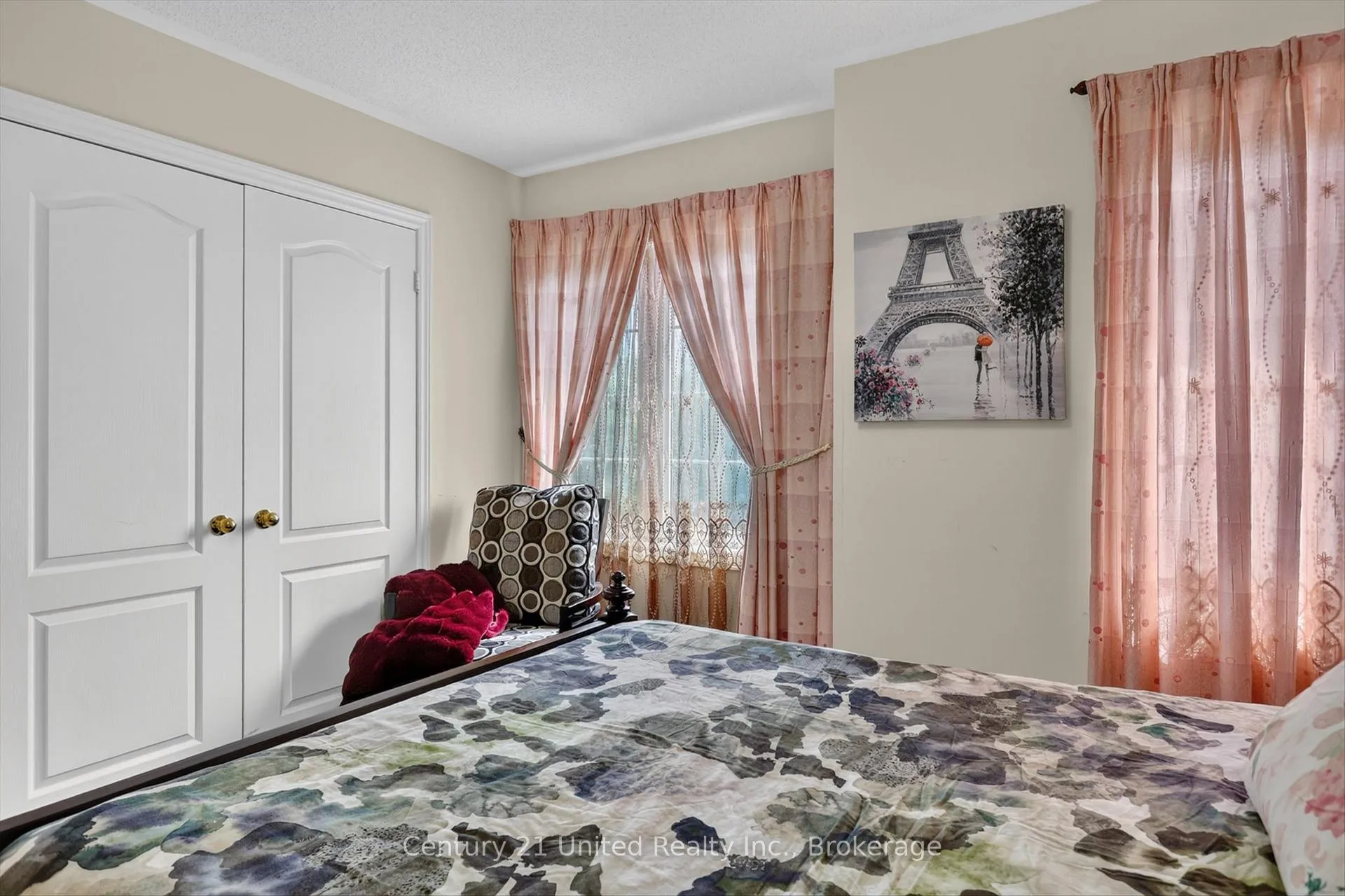 Photo 26 of 113 Farrier Crescent, Peterborough, Northcrest Ward 5 — HOMEH