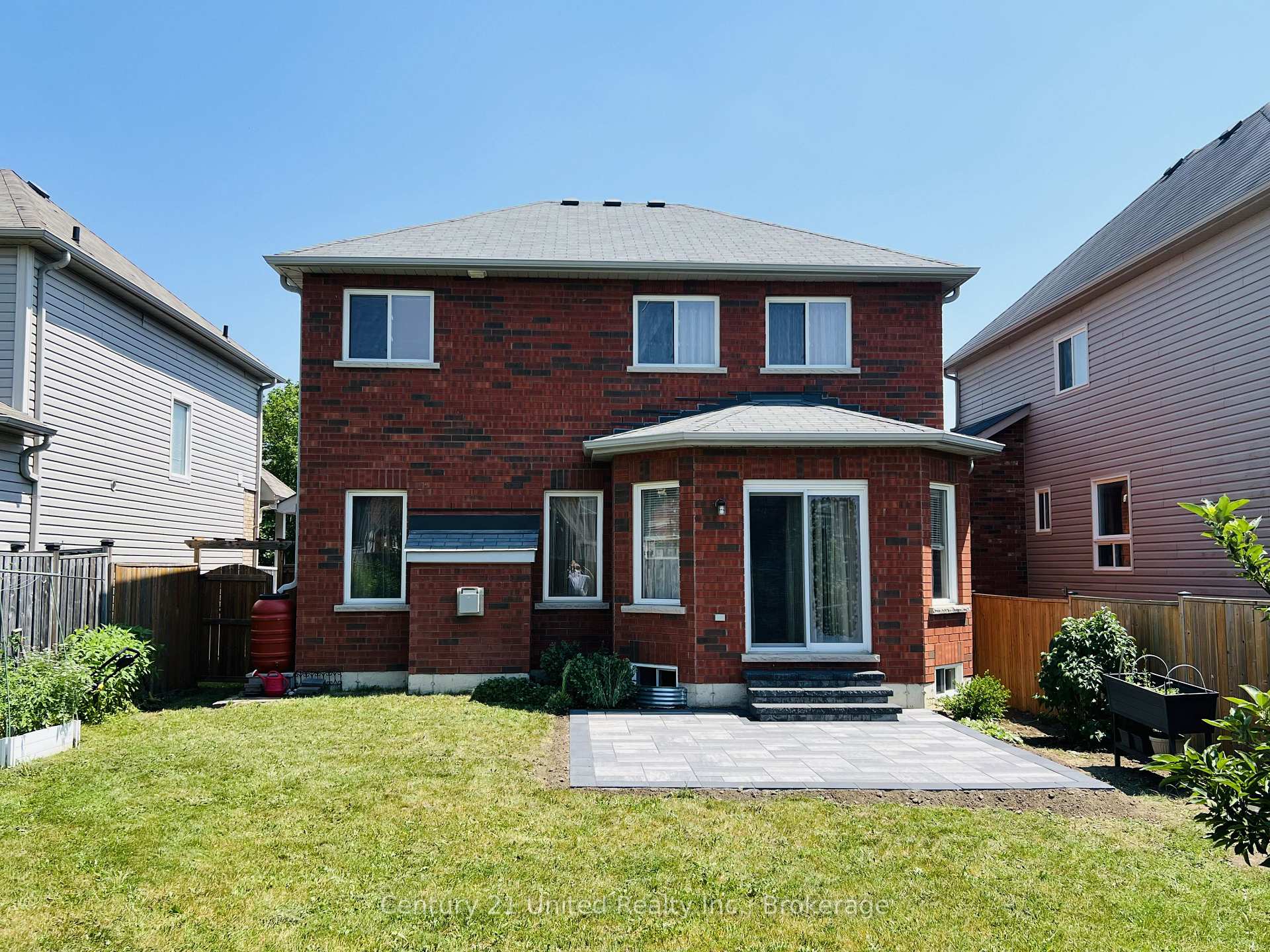 Photo 34 of 113 Farrier Crescent, Peterborough, Northcrest Ward 5 — HOMEH