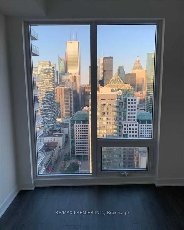 Photo 2 of Unit 4315, 115 Blue Jays Way, Toronto, Waterfront Communities — HOMEH