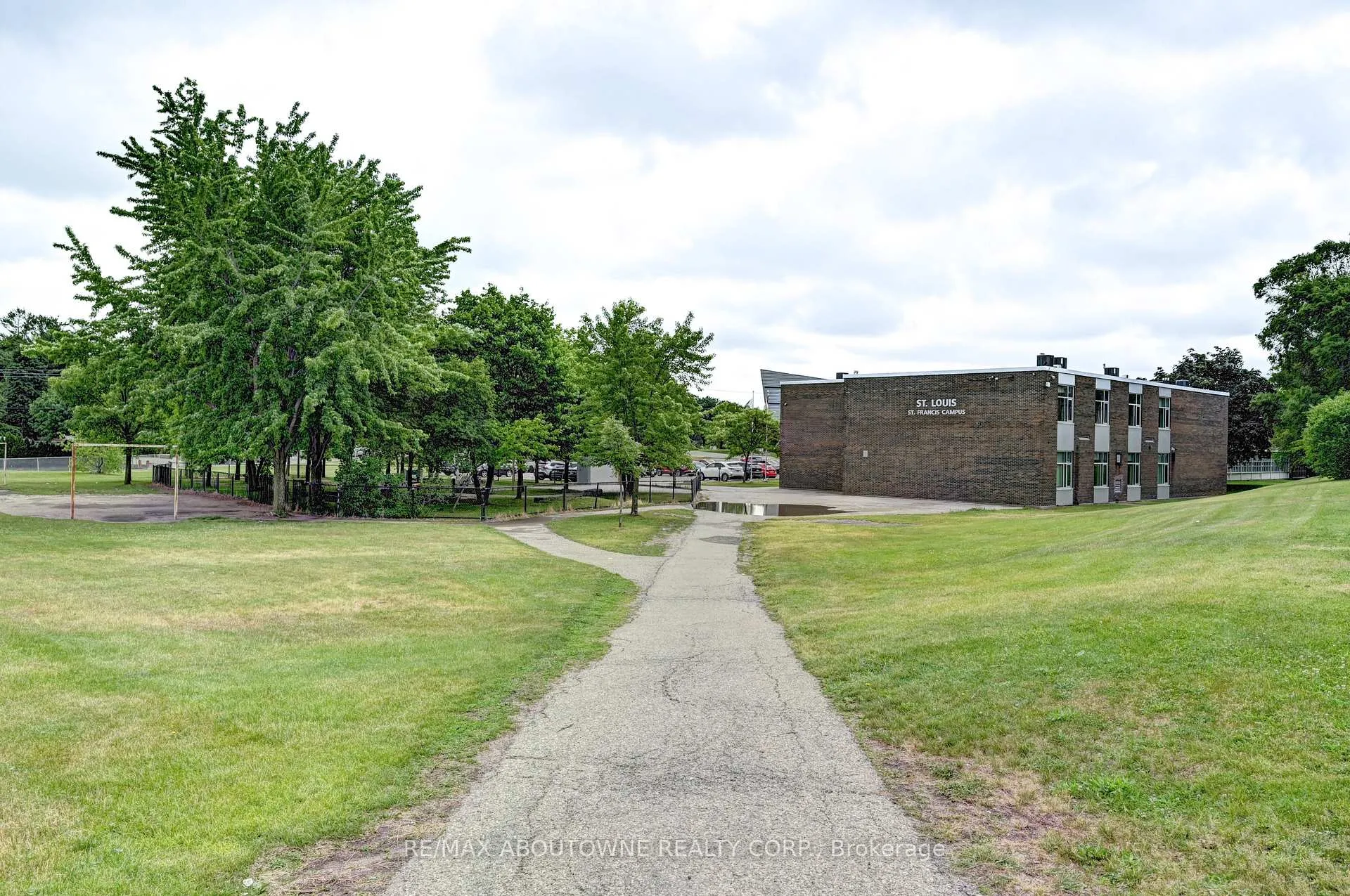 Photo 6 of Unit 0, 1230 Queens Boulevard, Kitchener, St. Marys Hospital — HOMEH