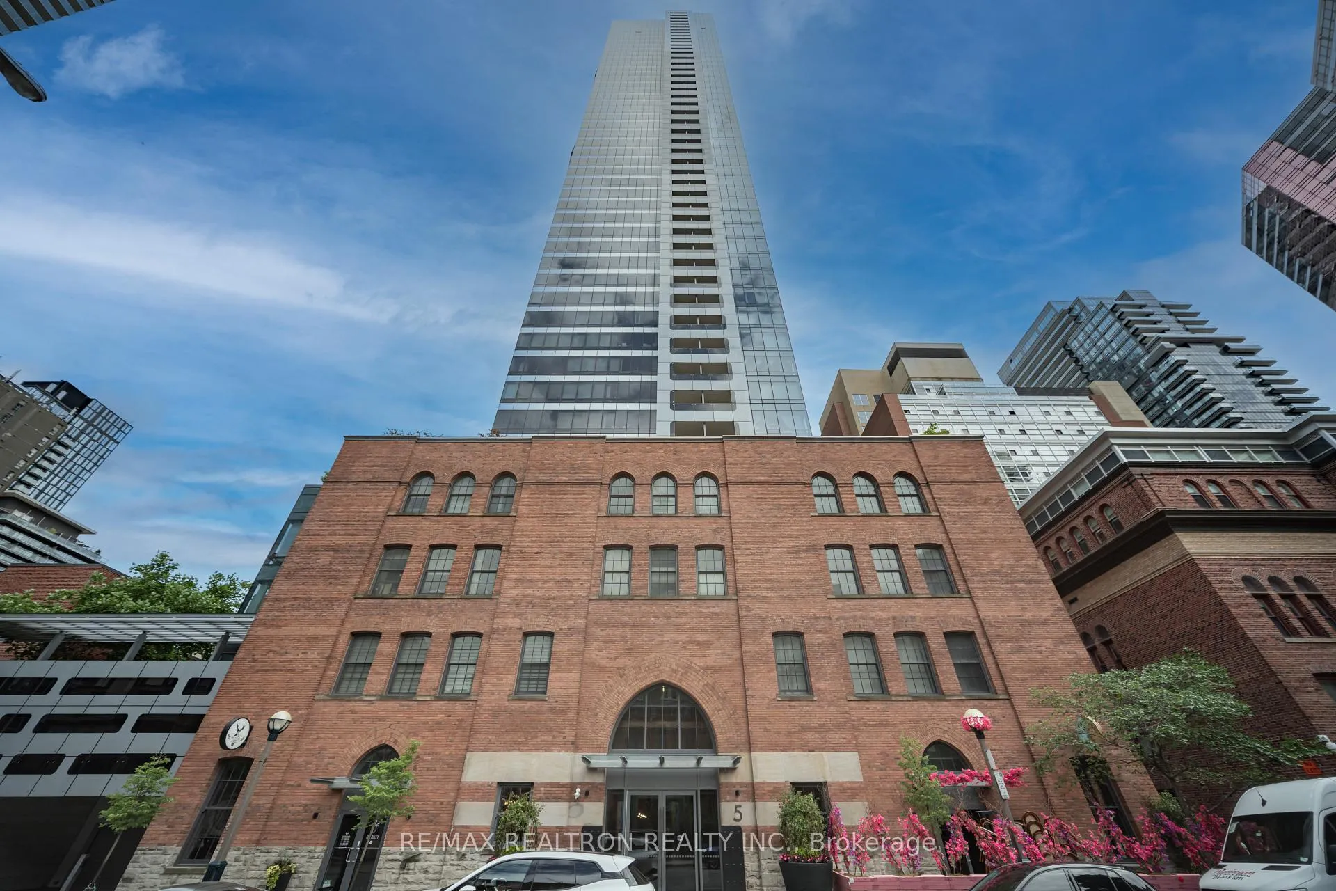 Photo 30 of Unit 4303, 5 St Joseph St Street, Toronto, Bay Street Corridor — HOMEH