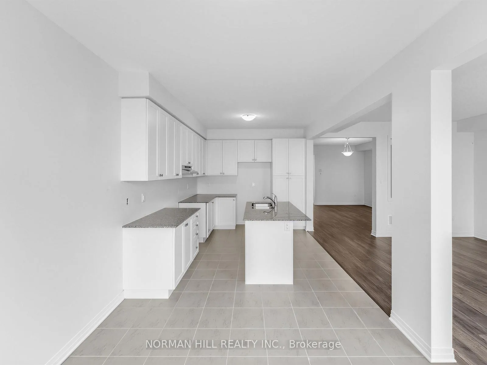 Photo 14 of 8 Guildhouse Drive, Brampton, Northwest Brampton — HOMEH
