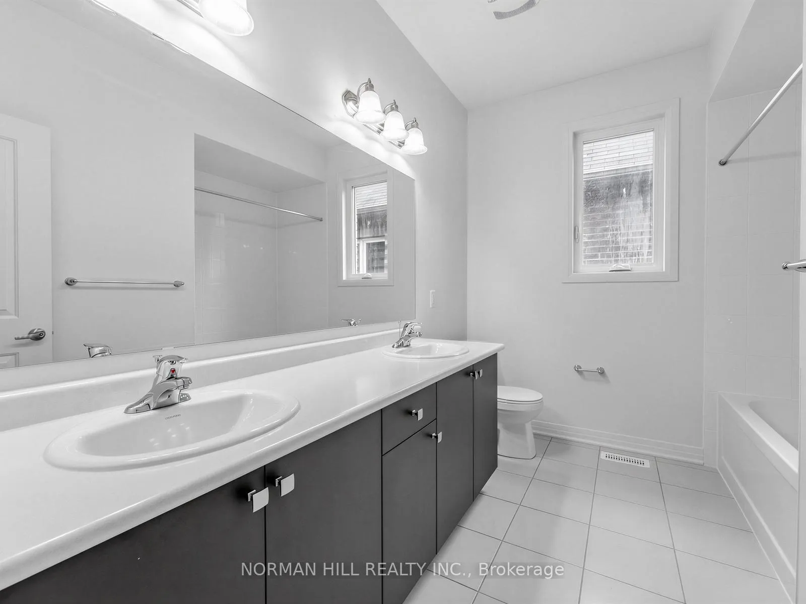 Photo 27 of 8 Guildhouse Drive, Brampton, Northwest Brampton — HOMEH