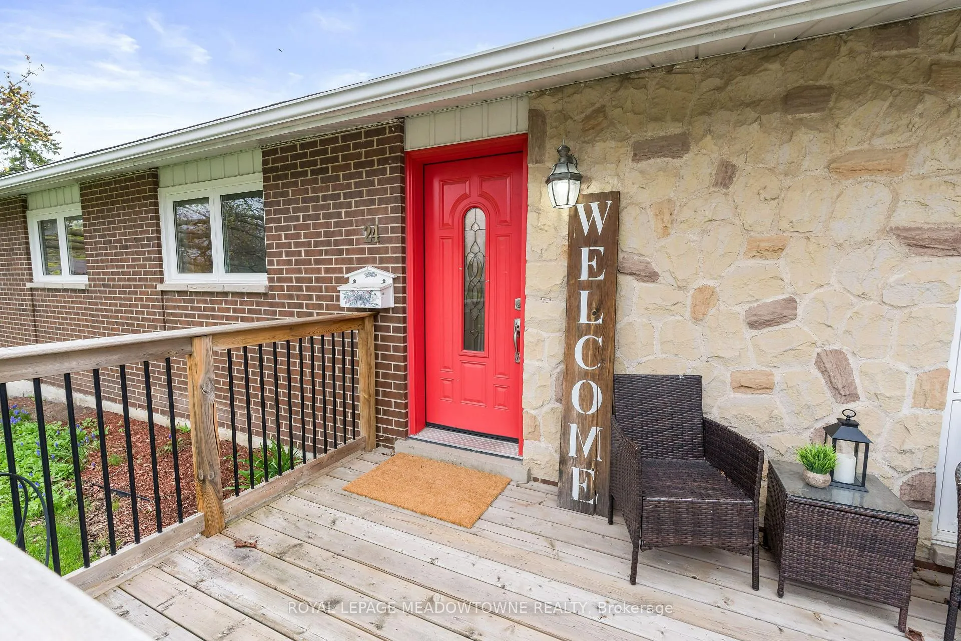 Photo 7 of 24 Gower Road, Halton Hills, Georgetown — HOMEH