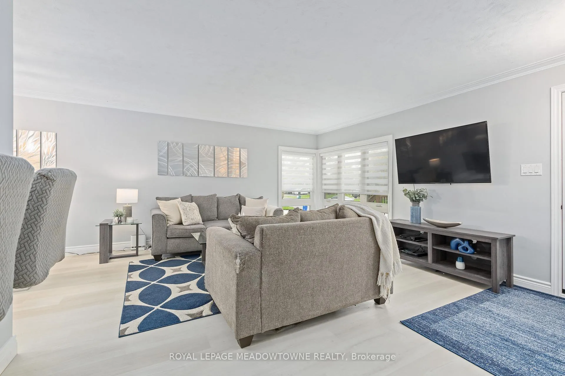 Photo 9 of 24 Gower Road, Halton Hills, Georgetown — HOMEH