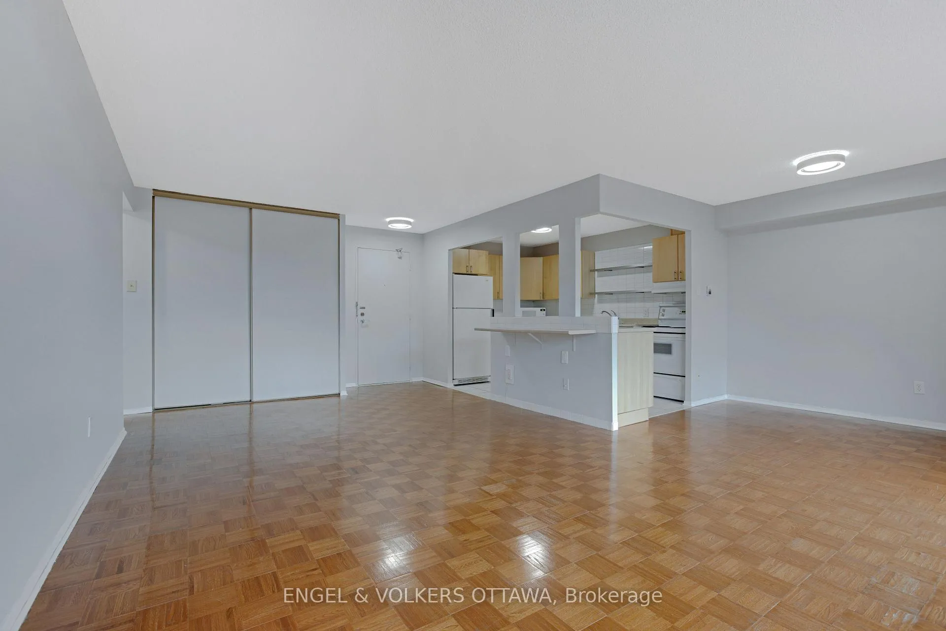 Photo 25 of Unit 301, 665 Bathgate Drive, Ottawa, Carson Meadows — HOMEH