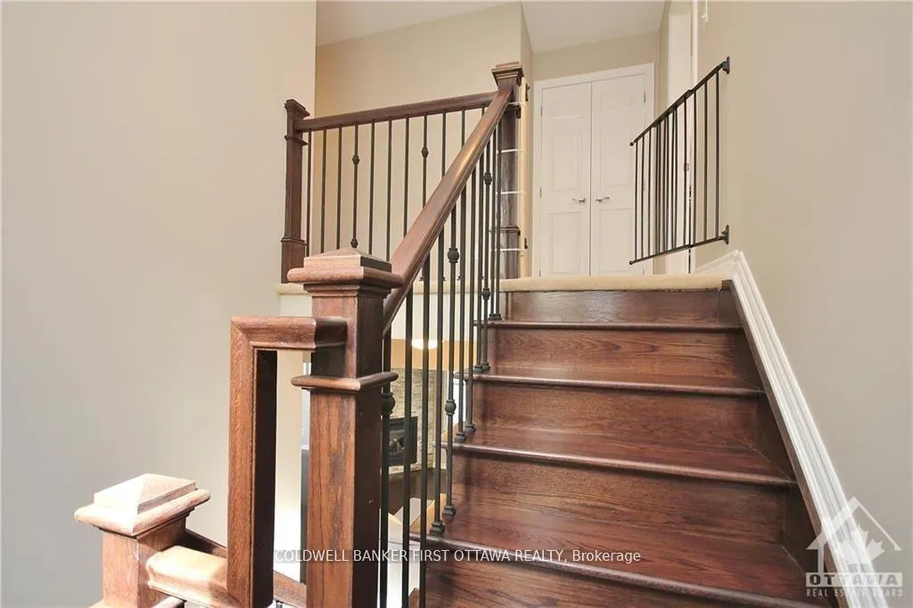 Photo 12 of 505 Bretby Crescent, Ottawa, Barrhaven - Cedargrove/Fraserdale — HOMEH