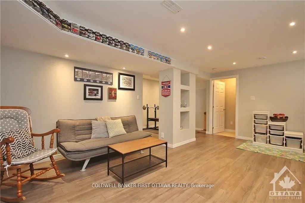 Photo 21 of 505 Bretby Crescent, Ottawa, Barrhaven - Cedargrove/Fraserdale — HOMEH