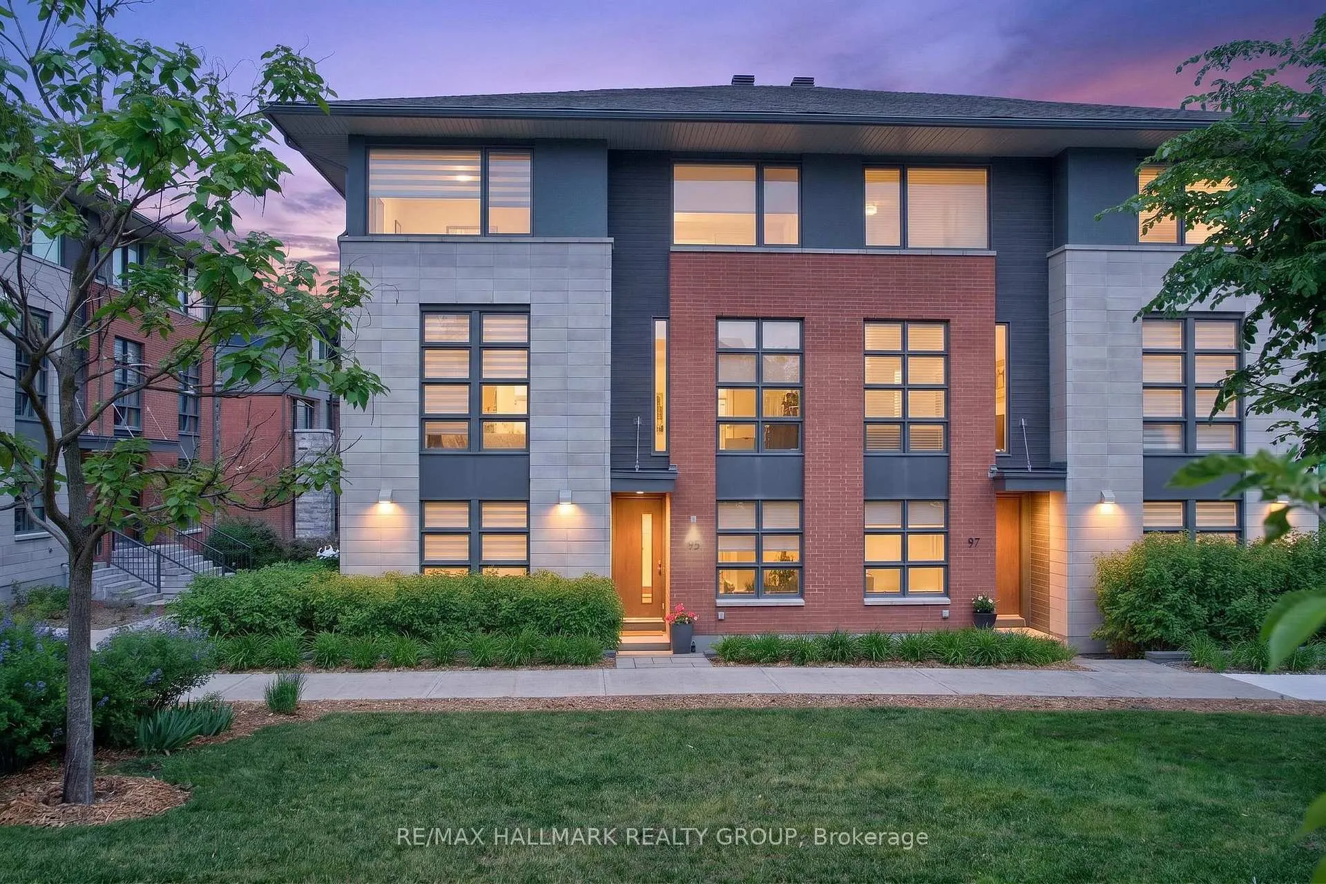 Front of 95 Oblats Avenue
