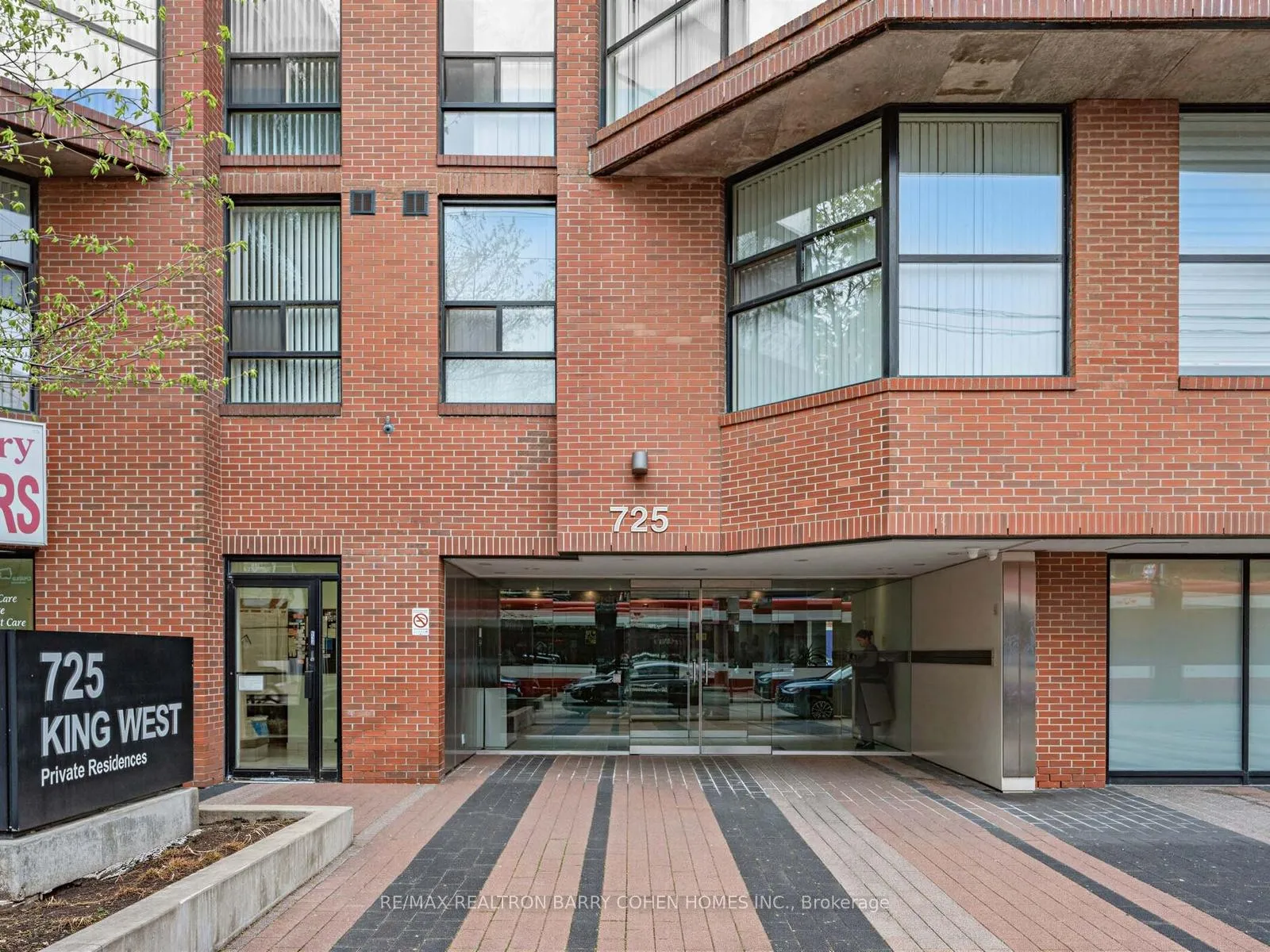 Photo 2 of Unit 303, 725 King Street W, Toronto, Niagara — HOMEH