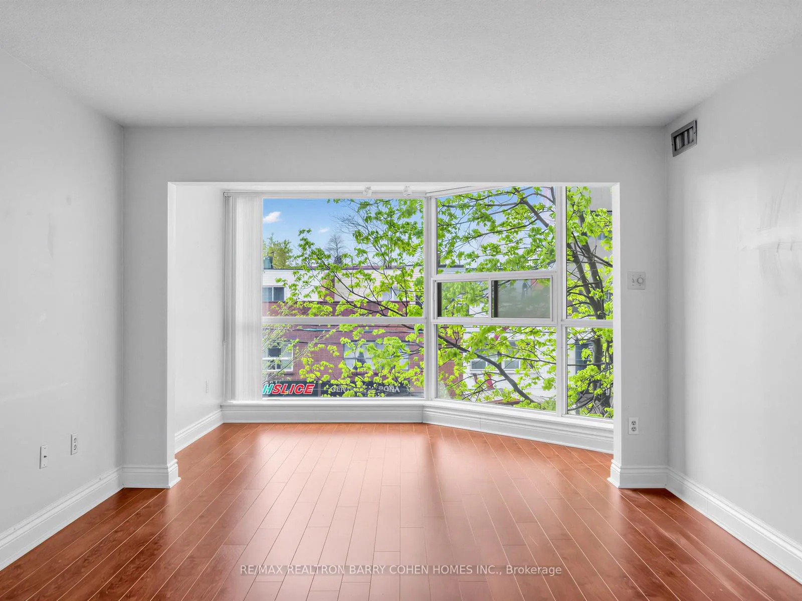 Photo 18 of Unit 303, 725 King Street W, Toronto, Niagara — HOMEH