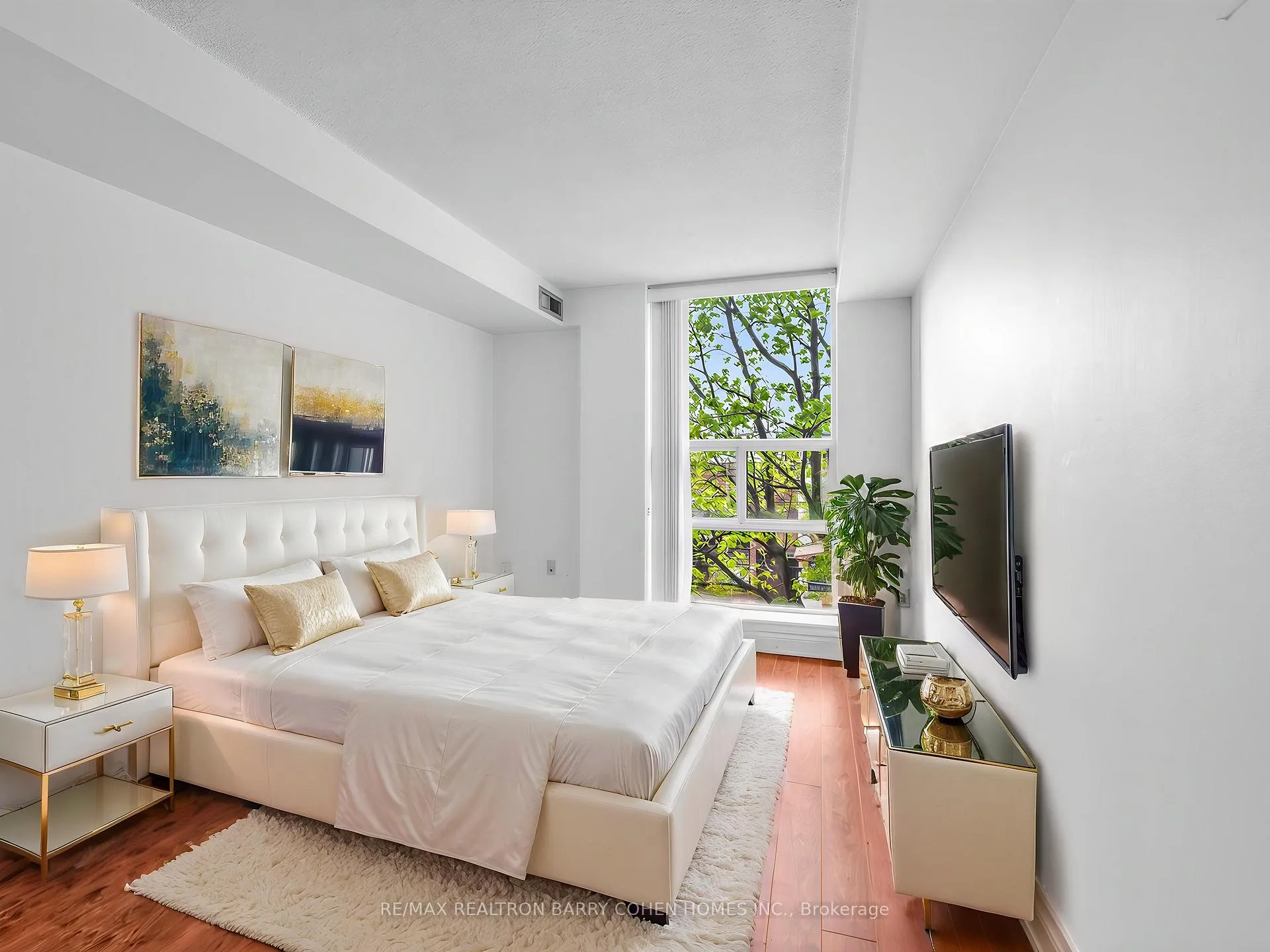 Photo 20 of Unit 303, 725 King Street W, Toronto, Niagara — HOMEH