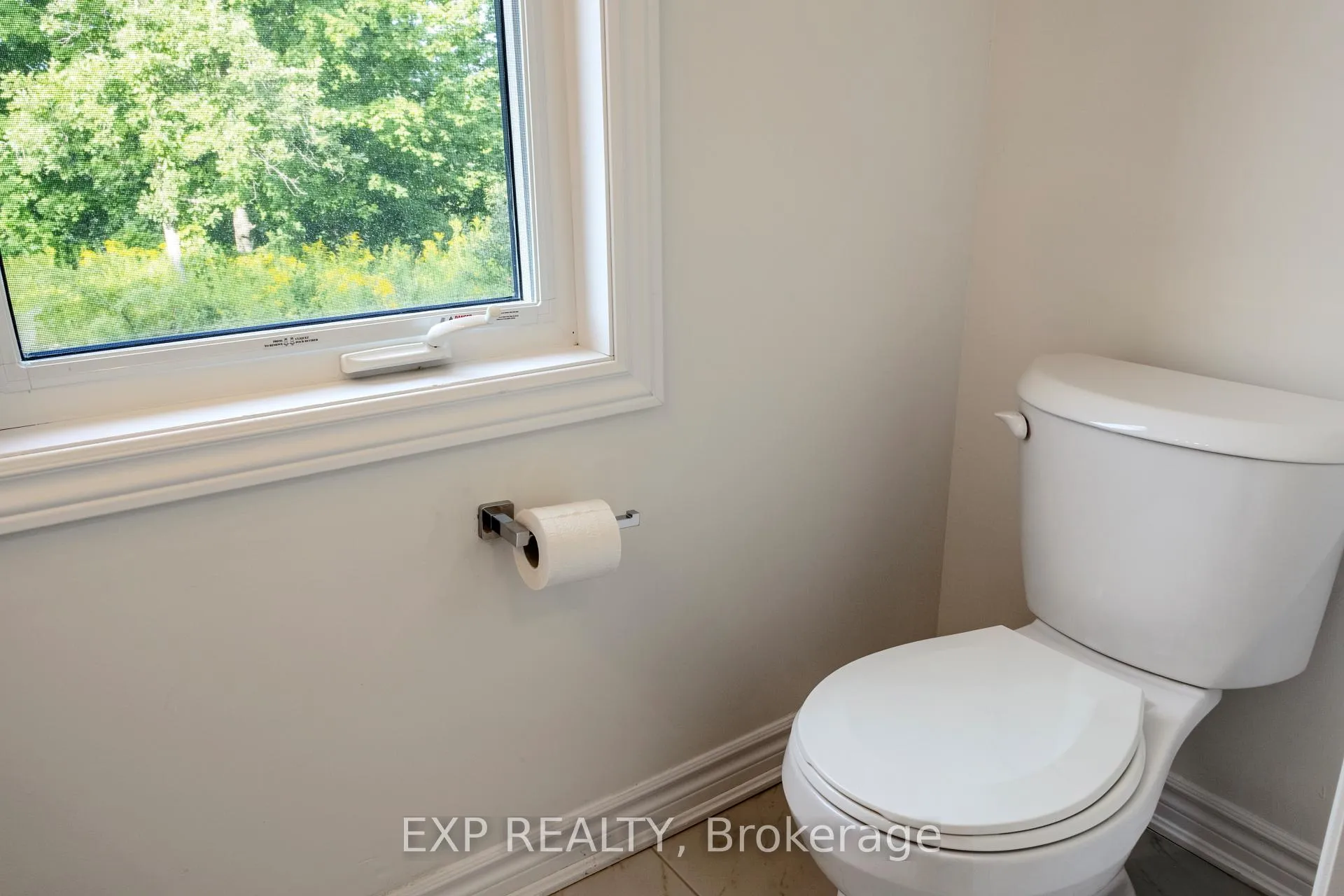 Photo 23 of 49 Paradox Street, Vaughan, Kleinburg — HOMEH