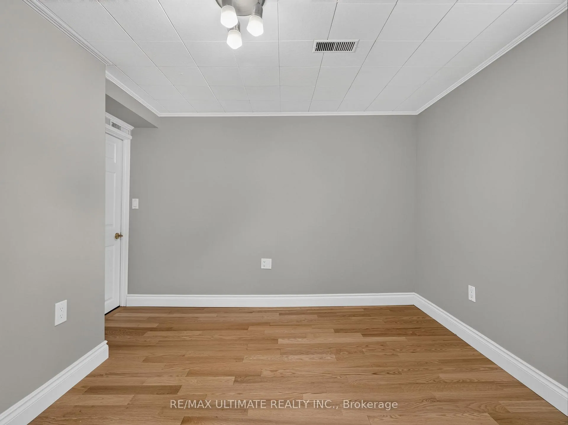 Photo 16 of Unit Basement, 20 Wye Valley Road, Scarborough, Dorset Park — HOMEH