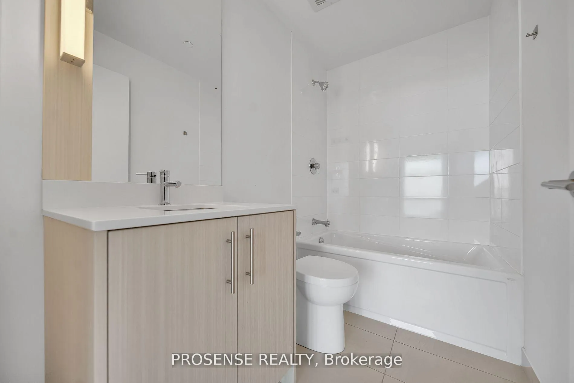 Photo 6 of Unit 907, 215 Veterans Drive, Brampton, Northwest Brampton — HOMEH