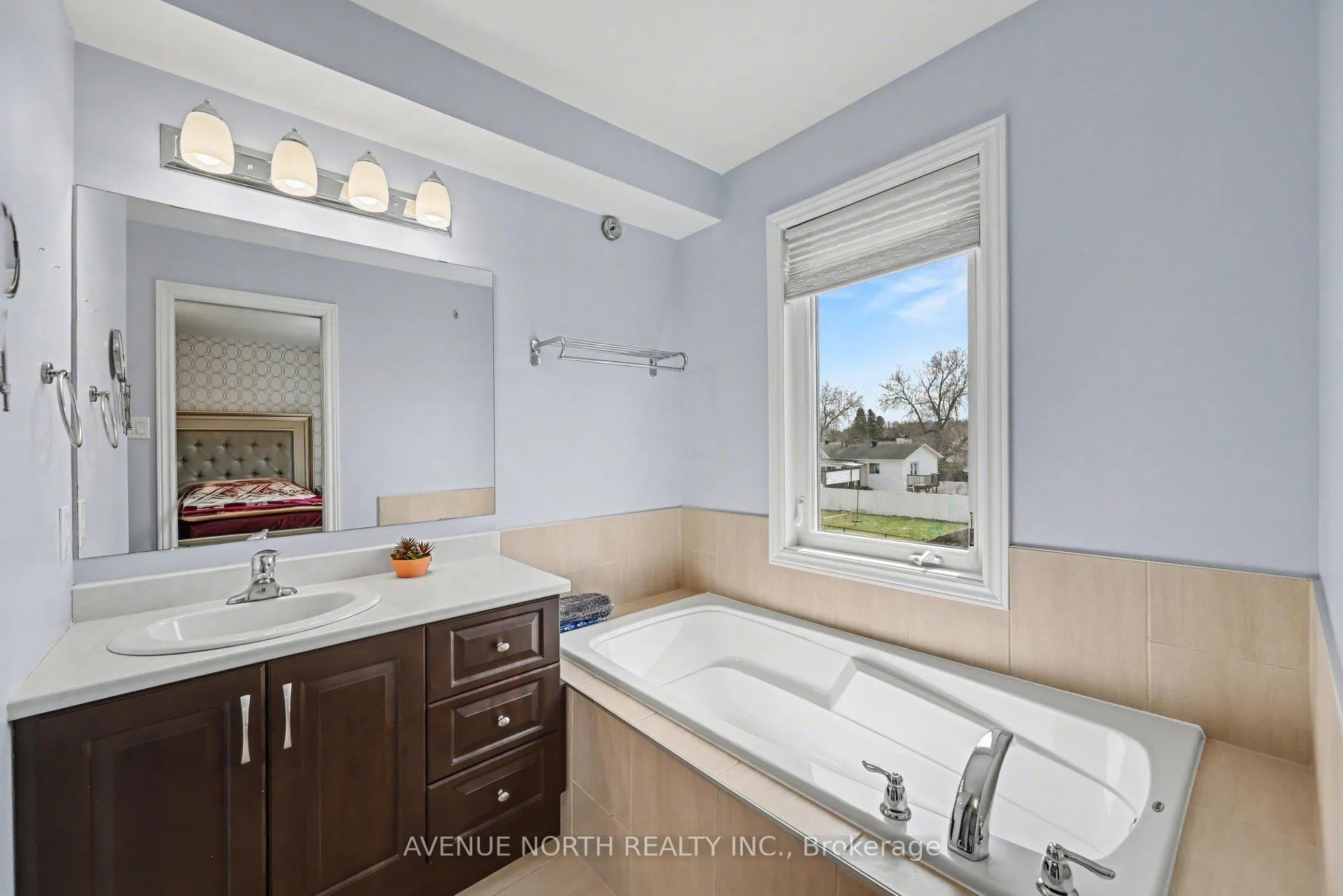 Photo 19 of 210 Herbert Street, The Nation, Limoges — HOMEH