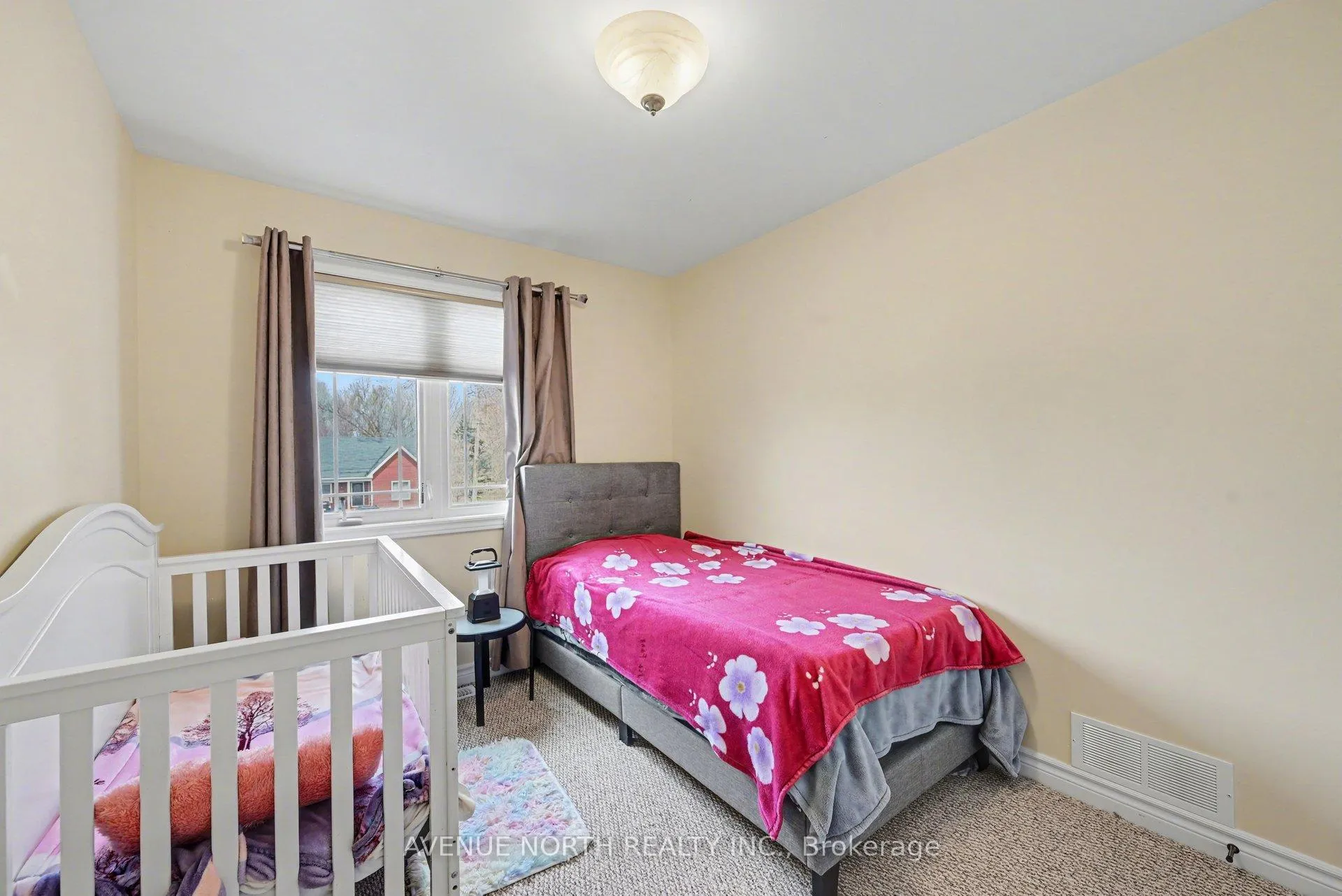 Photo 25 of 210 Herbert Street, The Nation, Limoges — HOMEH