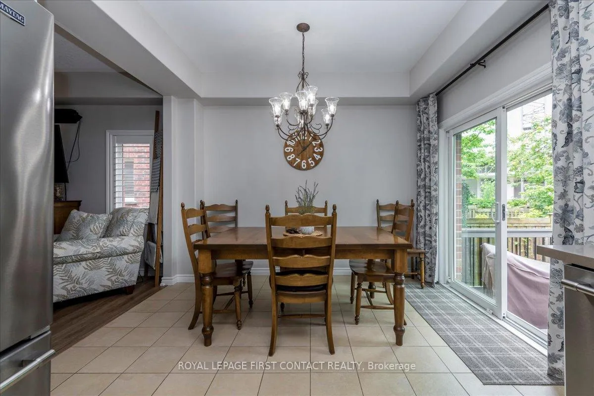 Photo 9 of 14 Claudio Crescent, Barrie, Holly — HOMEH