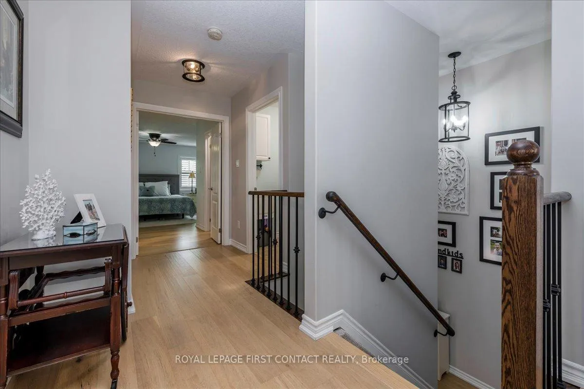Photo 14 of 14 Claudio Crescent, Barrie, Holly — HOMEH
