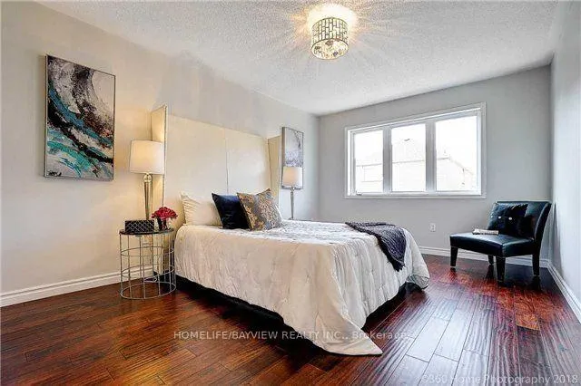 Photo 10 of 30 Coleluke Lane, Markham, Middlefield — HOMEH