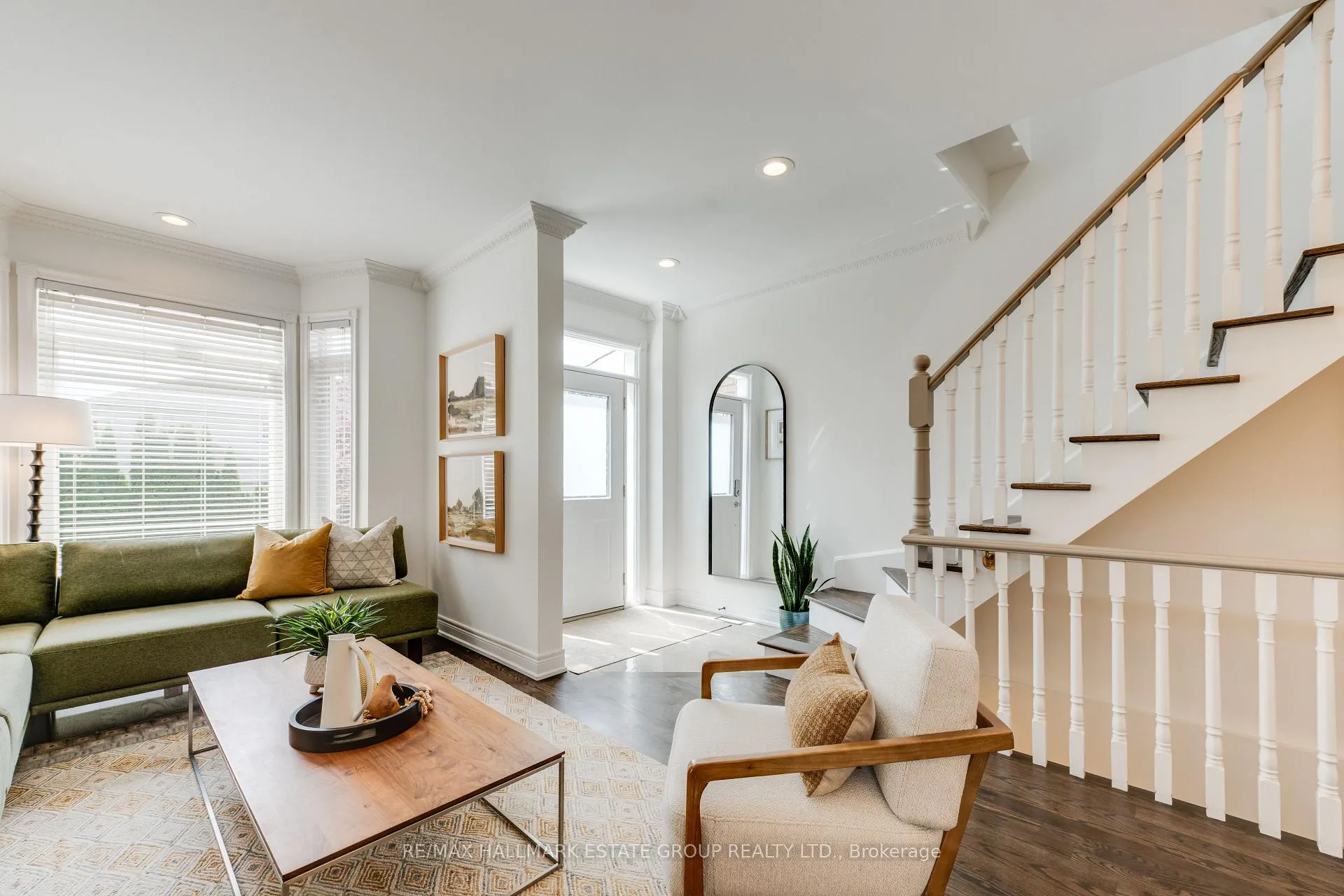 Photo 5 of 51 Stanhope Avenue, Toronto, Broadview North — HOMEH