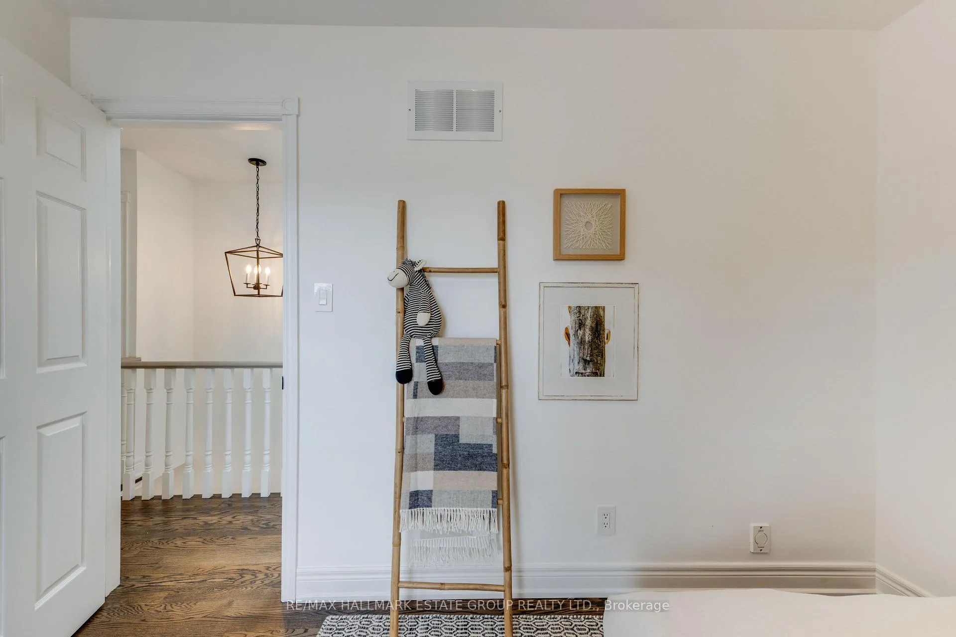 Photo 34 of 51 Stanhope Avenue, Toronto, Broadview North — HOMEH