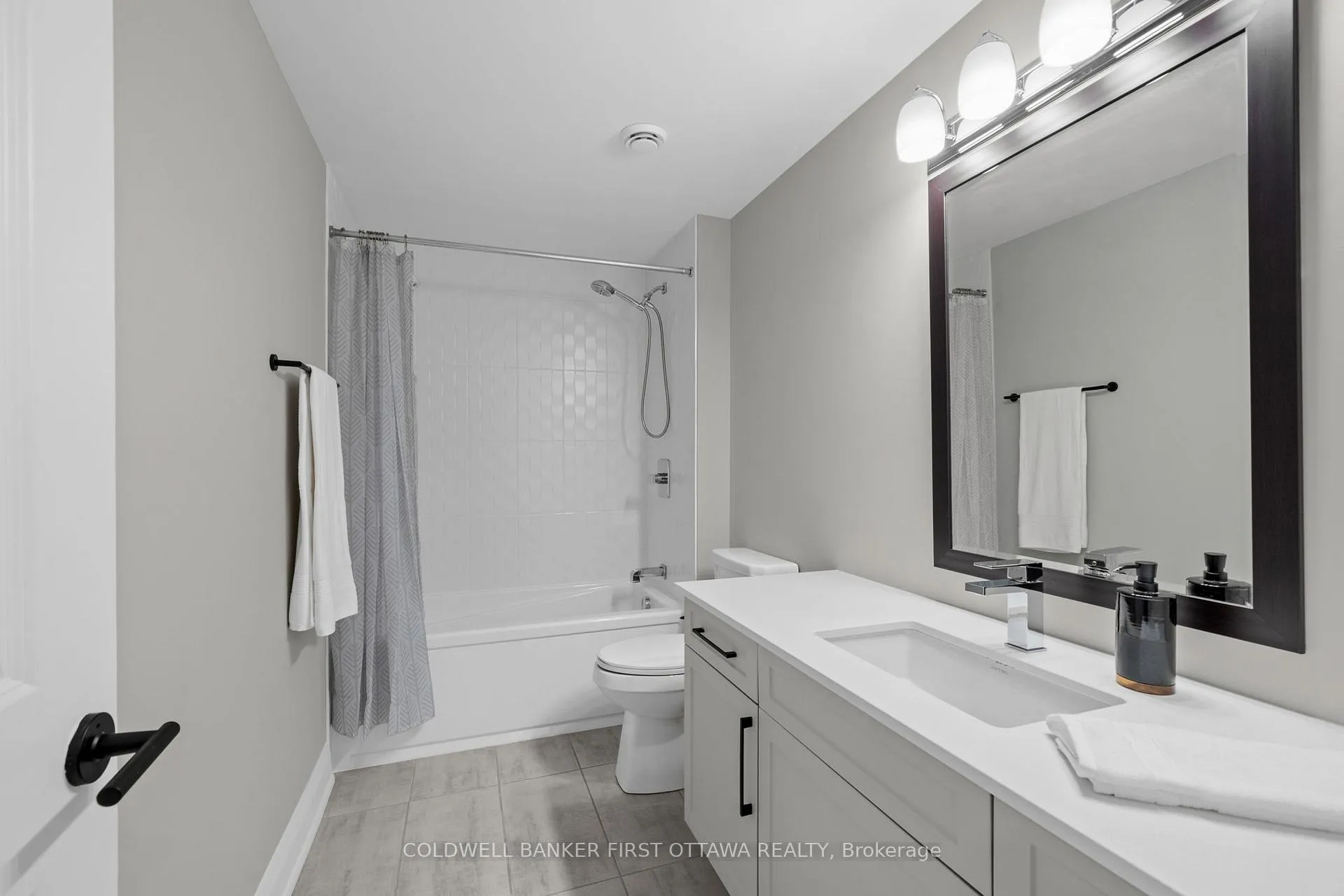 Photo 36 of 108 Scorpio Mews, Ottawa, Riverside South/Gloucester Glen — HOMEH