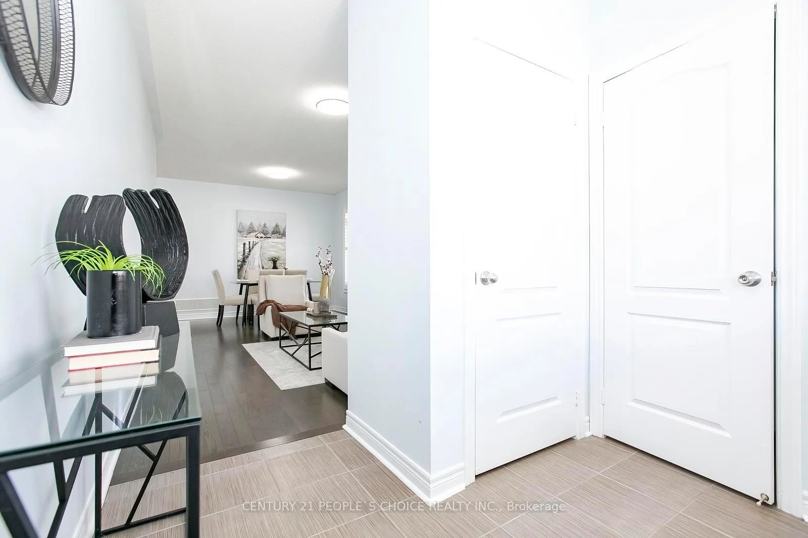 Photo 8 of 61 George Gray Drive, Brampton, Sandringham-Wellington North — HOMEH