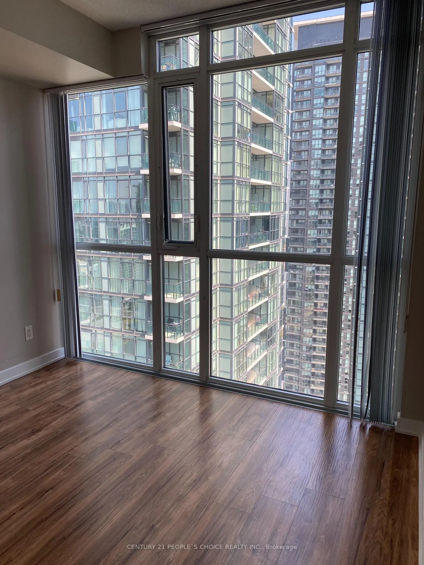 Photo 6 of Unit 2902, 4099 Brickstone Mews, Mississauga, Creditview — HOMEH