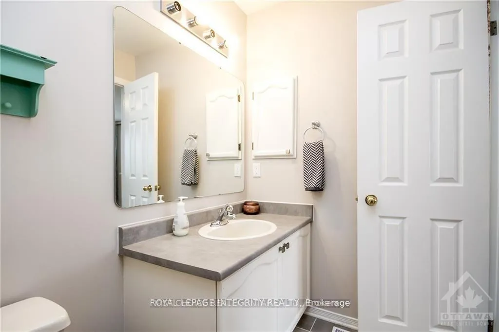 Photo 18 of 15 Peterson Place, Ottawa, Kanata - Katimavik — HOMEH
